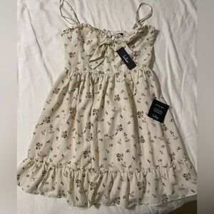 NWT FLORAL LULUS DRESS